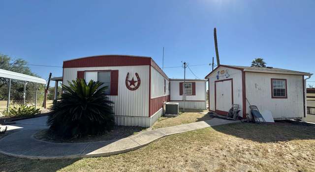 Photo of 123 Breeze Way, Zapata, TX 78076