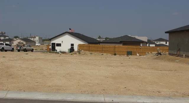 Photo of 122 Faith Dr, Laredo, TX 78043