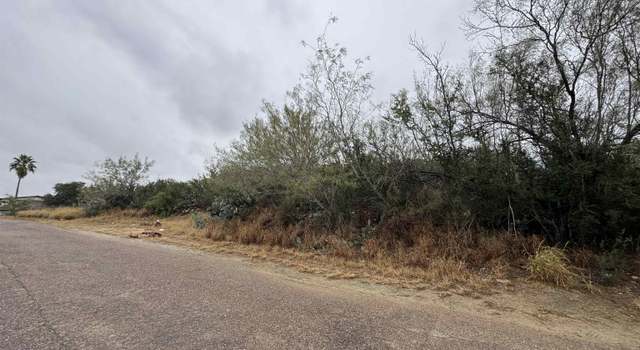 Photo of 2032 Sunset Dr, Zapata, TX 78045