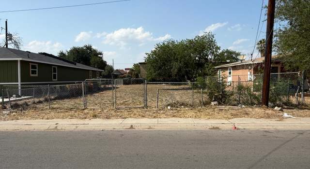 Photo of 204 E San Pedro St, Laredo, TX 78041