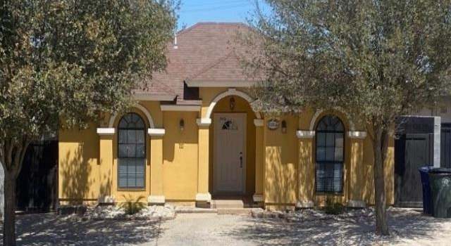 Photo of 3912 Feather Ct, Laredo, TX 78043
