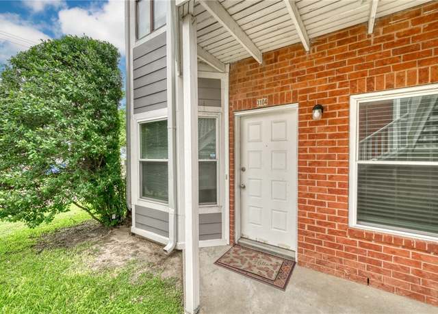 Property at 4441 Old College Rd, Bryan, TX 77801, 1 bed, 1 bath