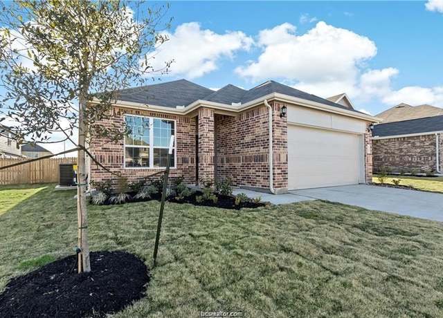 Property at 5769 Paseo Pl, Bryan, TX 77807, 3 beds, 2 baths