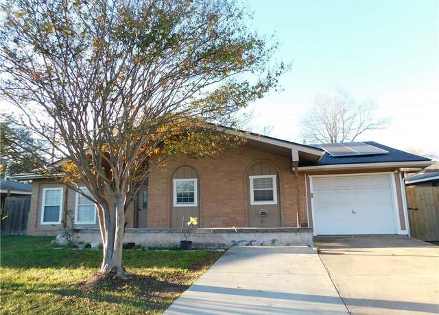 Property at 2402 Wilkes St, Bryan, TX 77803, 3 beds, 2 baths