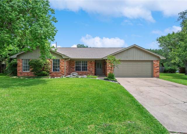 Property at 3502 Broad Oak Cir, Bryan, TX 77802, 4 beds, 2 baths