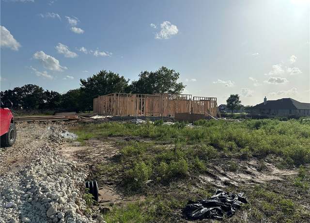 Property at 10474 Whiskey River Rd, Bryan, TX 77808, 4 beds, 3 baths