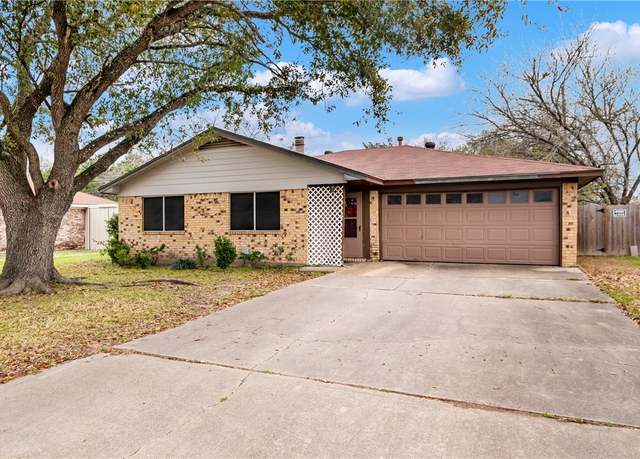 Property at 2512 Allen Forest Dr, Bryan, TX 77803, 3 beds, 2 baths