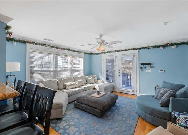 Property at 1725 Harvey Mitchell Pkwy S #230, College Station, TX 77840, 3 beds, 3 baths