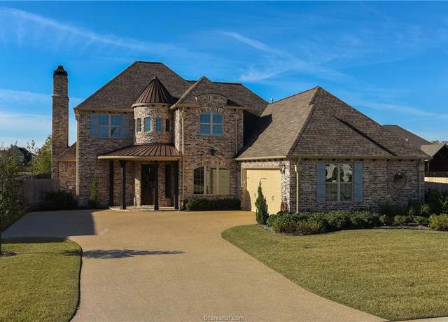 Property at 4300 Norwich Dr, College Station, TX 77845, 4 beds, 3.5 baths