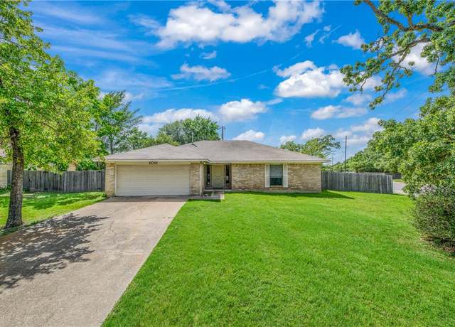 Property at 1011 Val Verde Dr, College Station, TX 77845, 3 beds, 2 baths