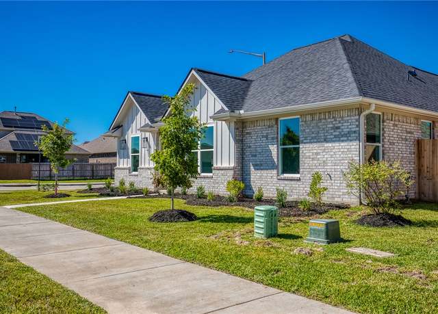 Property at 4020 Etonbury Ave, College Station, TX 77845, 3 beds, 3 baths