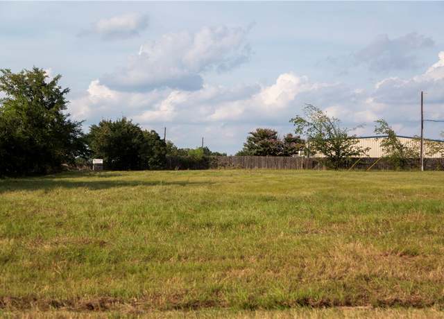 Property at 9901 Hunters Way Way, College Station, TX 77845