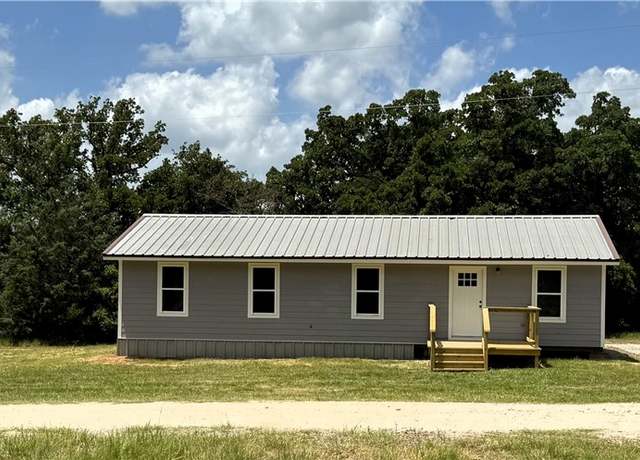 Property at 4329 Henge Rd, Franklin, TX 77856, 3 beds, 2 baths