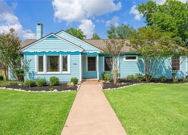 Property at 1300 Hoppess St, Bryan, TX 77802, 3 beds, 2 baths
