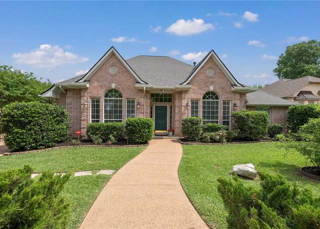 Property at 1006 Capistrano Ct, College Station, TX 77845, 4 beds, 3 baths