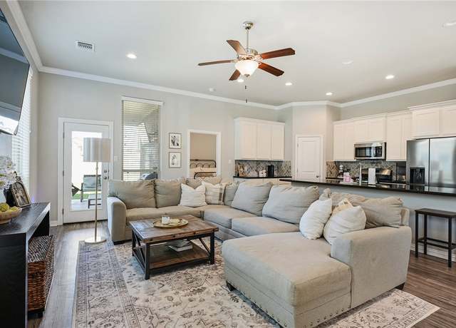 Property at 6328 Eldora Dr, College Station, TX 77845, 3 beds, 2 baths