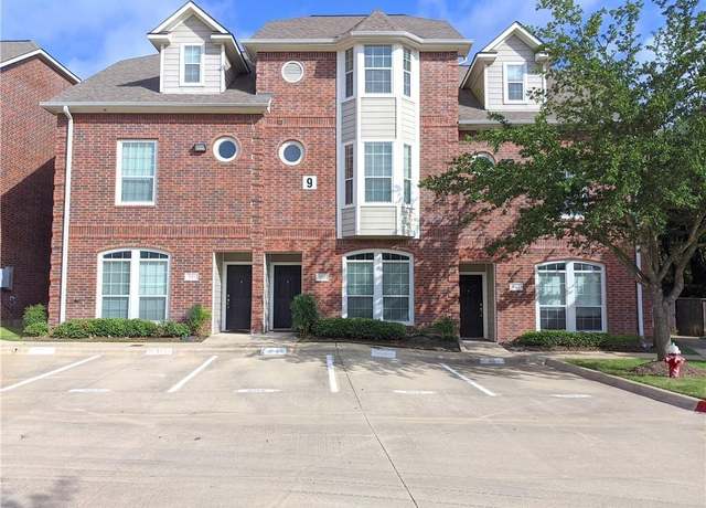 Property at 305 Holleman Dr #902, College Station, TX 77840, 4 beds, 4.5 baths