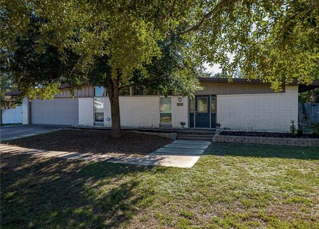 Property at 1602 Glade St, College Station, TX 77840, 3 beds, 2 baths