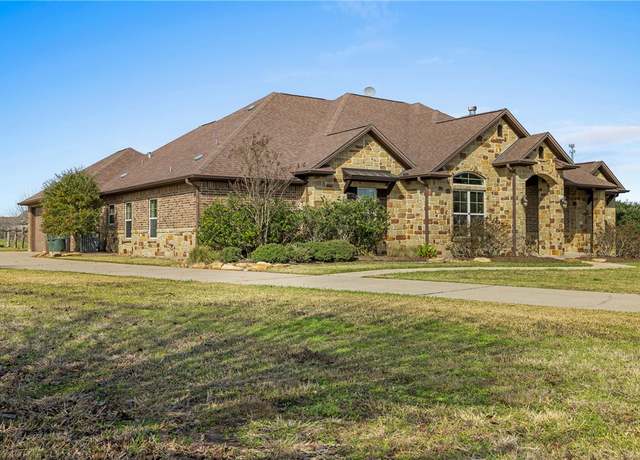 Property at 5150 Mandarin Way, College Station, TX 77845, 4 beds, 3.5 baths