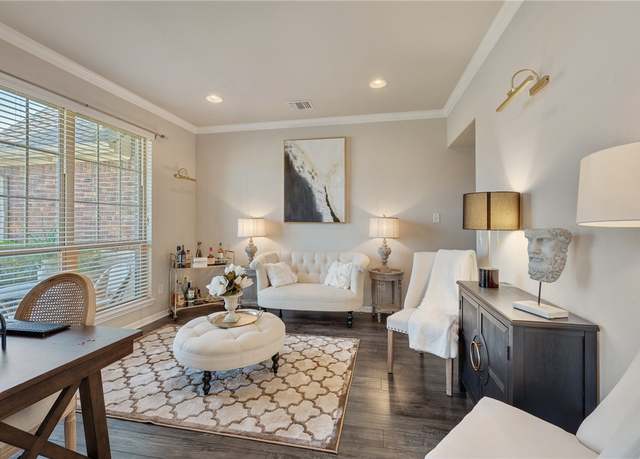 Property at 2612 Portland Ave, College Station, TX 77845, 4 beds, 2.5 baths