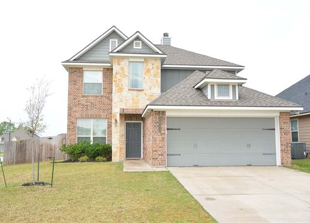 Property at 2032 Stubbs Dr, Bryan, TX 77807, 4 beds, 3.5 baths