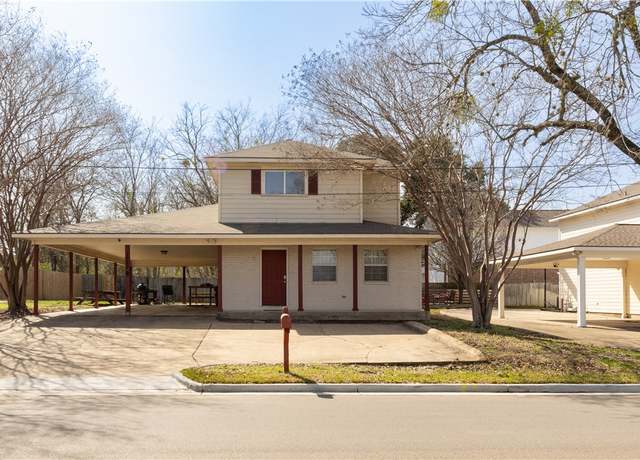 Property at 1622 Park Pl Unit B, College Station, TX 77840, 4 beds, 4.5 baths