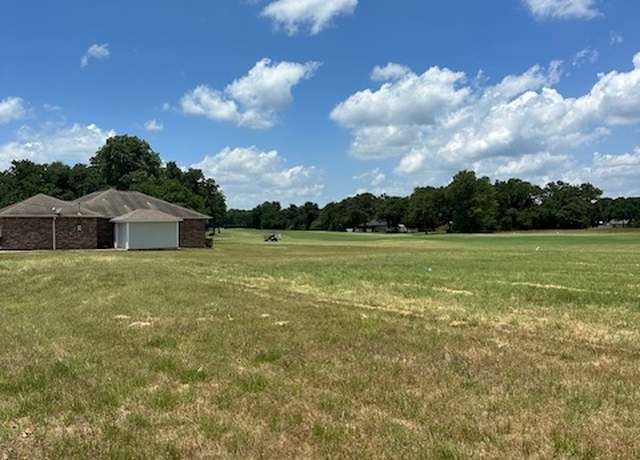 Property at 16 N Golfview Dr, Hilltop Lakes, TX 77871