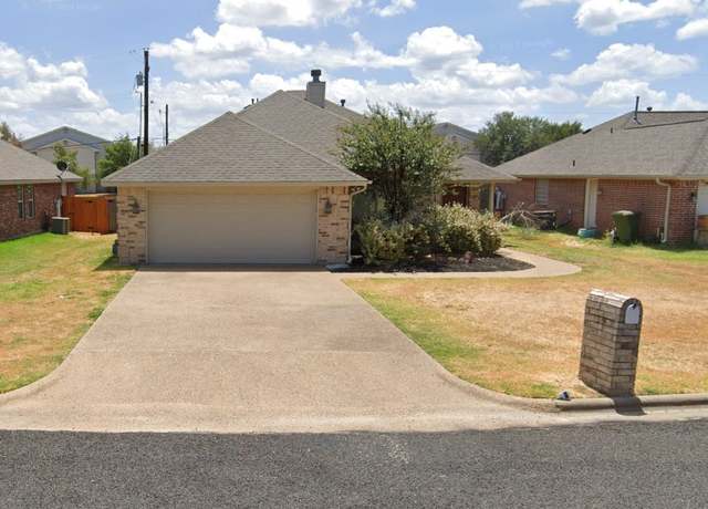Property at 1604 Winfield Ct, Bryan, TX 77802, 4 beds, 2 baths
