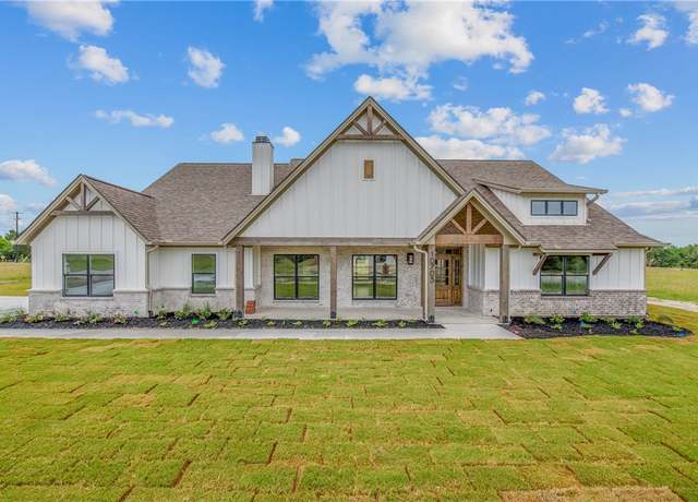 Property at 10705 Little Farm Rd, College Station, TX 77845, 4 beds, 3.5 baths