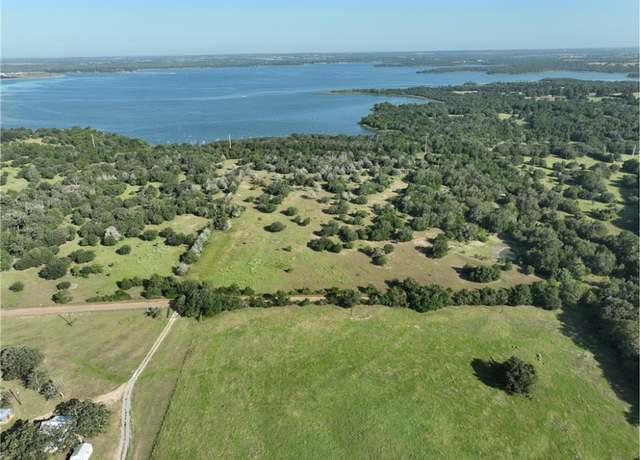 Property at +/- 34 AC Leslie Rd, Fayetteville, TX 77940