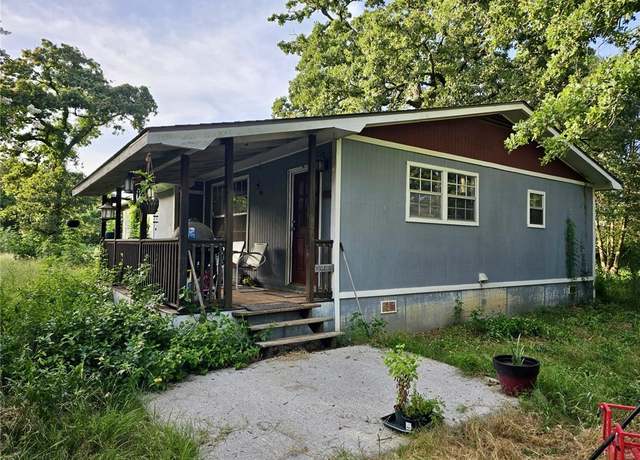 Property at 3233 Smetana Rd, Bryan, TX 77807, 3 beds, 3 baths