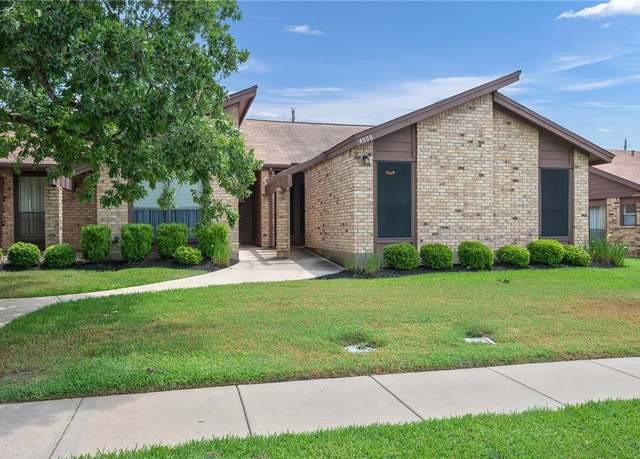 Property at 4008 Woodcrest Dr, Bryan, TX 77802, 3 beds, 2 baths