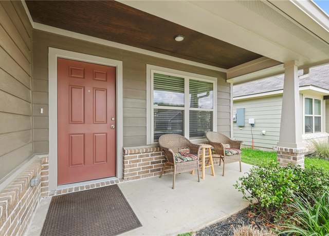 Property at 1208 High St, Navasota, TX 77868, 3 beds, 2 baths