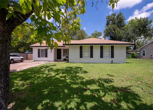 Property at 4204 Carter Creek Pkwy, Bryan, TX 77802, 4 beds, 2 baths