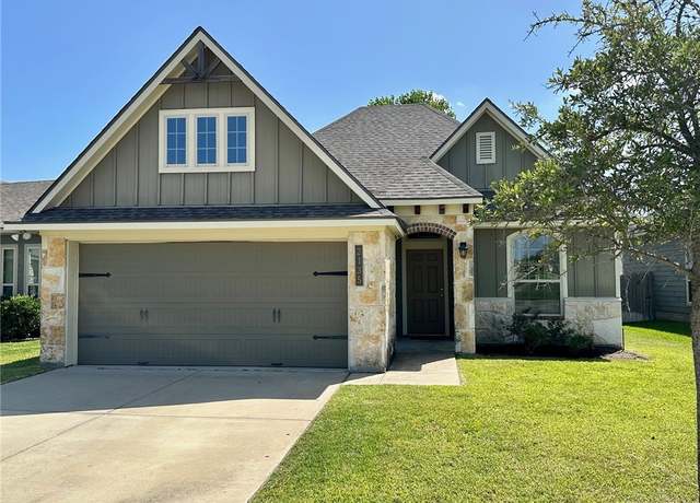Property at 2135 Dumfries Dr, Bryan, TX 77807, 3 beds, 2 baths