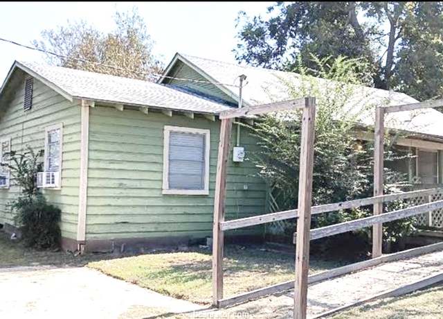Property at 107 Webb Street St, Buffalo, TX 75831, 2 beds, 2 baths