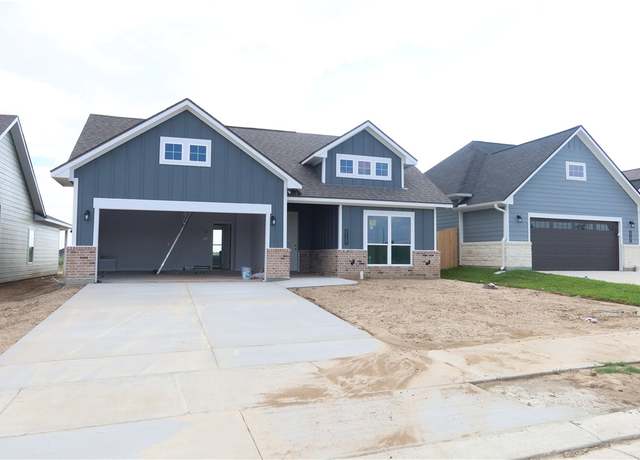 Property at 1971 Cambria Dr, Bryan, TX 77807, 3 beds, 2.5 baths