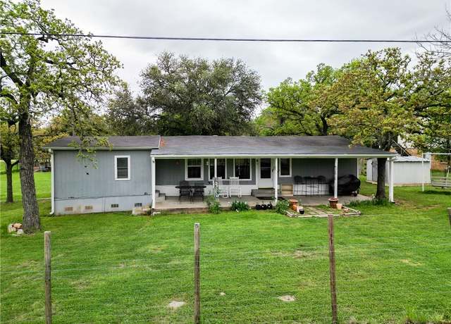 Property at 409 Dogwood Ln, Somerville, TX 77879, 2 beds, 2 baths