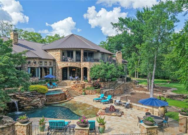 Property at 3323 Emory Oak Dr, Bryan, TX 77807, 6 beds, 7.5 baths