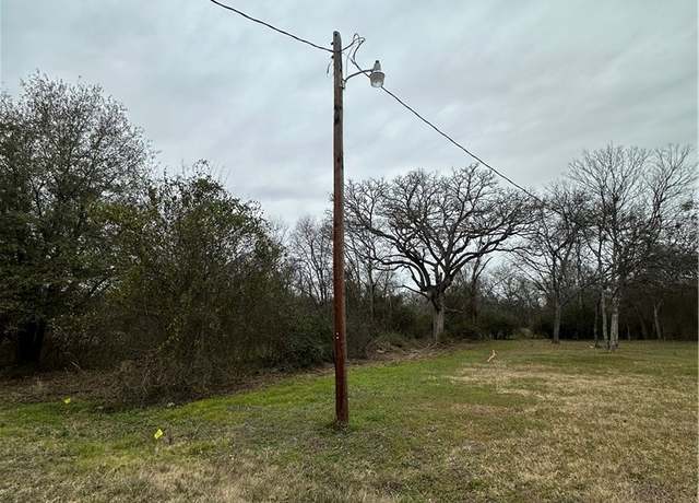 Property at 0 W Barton St, Calvert, TX 77837
