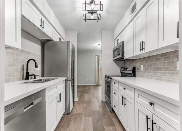 Property at 1900 Dartmouth St Unit I3, College Station, TX 77840, 2 beds, 1.5 baths