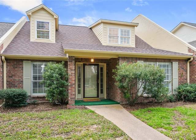 Property at 1506 Bennett St, Bryan, TX 77802, 3 beds, 3 baths