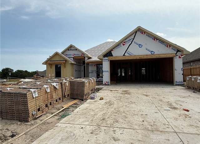 Property at 2803 Spector Dr, Bryan, TX 77808, 3 beds, 3 baths