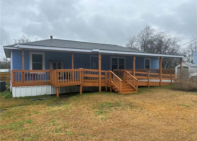 Property at 11525 4th St, North Zulch, TX 77872, 3 beds, 2 baths