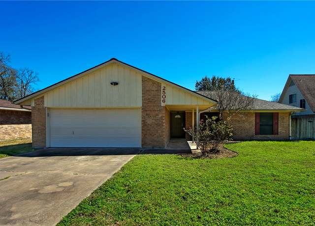 Property at 2506 Monitor Ct, College Station, TX 77845, 4 beds, 2 baths
