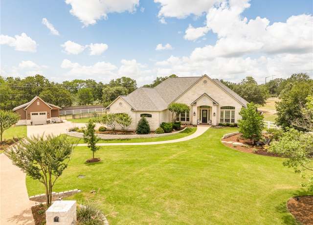 Property at 18044 Meadowhill Dr, College Station, TX 77845, 4 beds, 3.5 baths