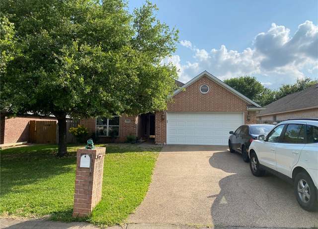 Property at 3712 Ardenne Ct, College Station, TX 77845, 3 beds, 2 baths