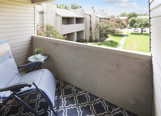 Property at 1900 Dartmouth St Unit E3, College Station, TX 77840, 2 beds, 1.5 baths