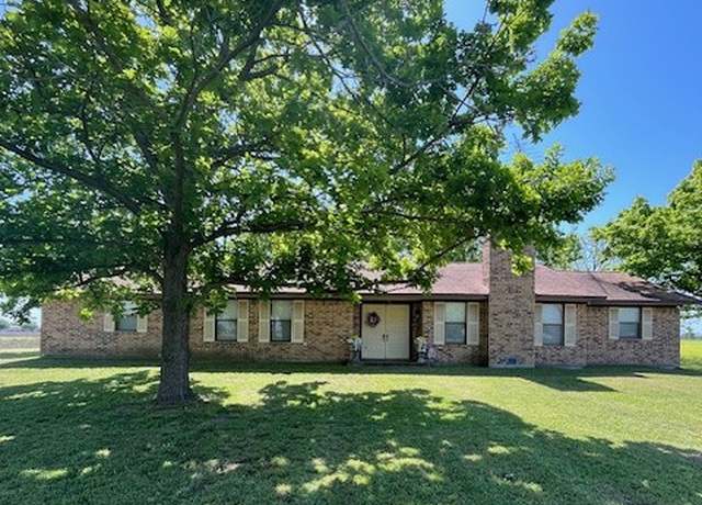 Property at 489 County Road 265, Snook, TX 77878, 2 beds, 2 baths