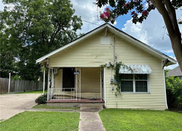 Property at 507 W 29th St, Bryan, TX 77803, 2 beds, 1 bath